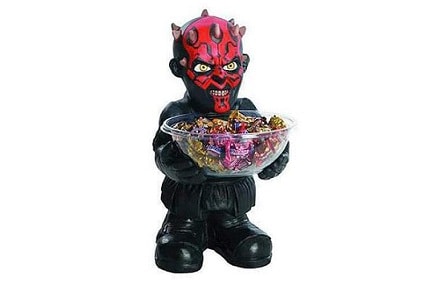 Darth Maul ofrece caramelos